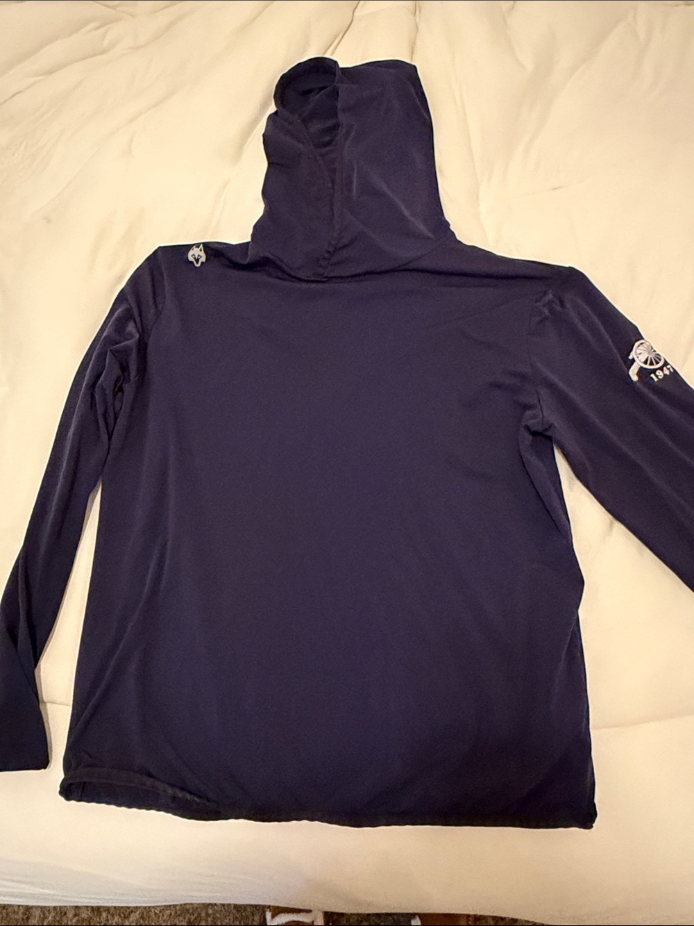 Greyson clothiers Men's Navy Hooded Long-Sleeve Performance Top